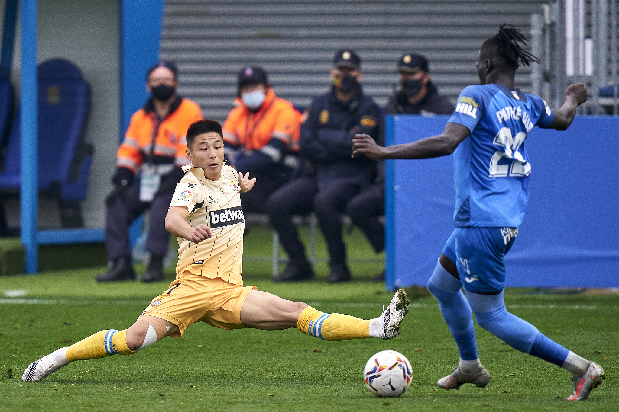 关于NBA总决赛集结日走向成谜,里昂门线救险,态度坚定,更衣室氛围转暖的信息 关于NBA总决赛集结日走向成谜,里昂门线救险,态度坚定,更衣室氛围转暖的信息